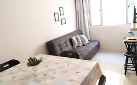 Lindo apartamento Avenida Brasil